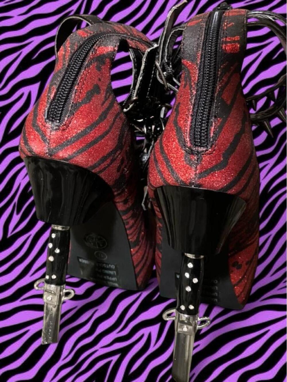 PICTURES DO NOT DO THESE JUSTICE! I am thinking about adding more spikes👀